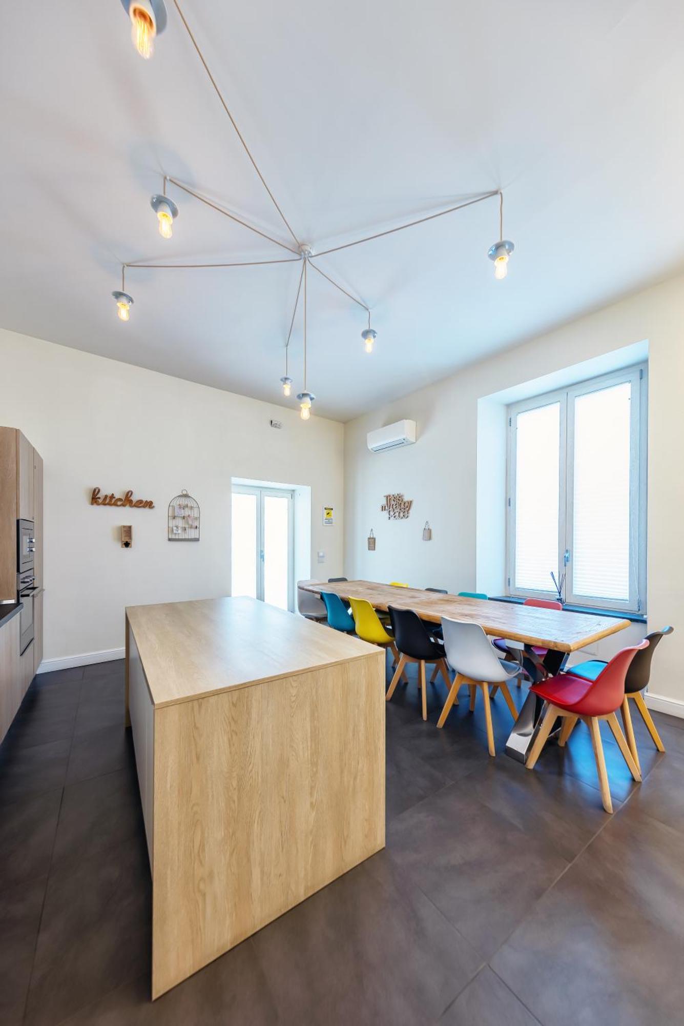 Napoli Squares Suites Екстериор снимка