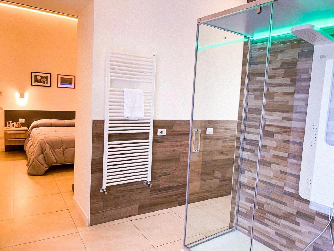 Napoli Squares Suites Екстериор снимка