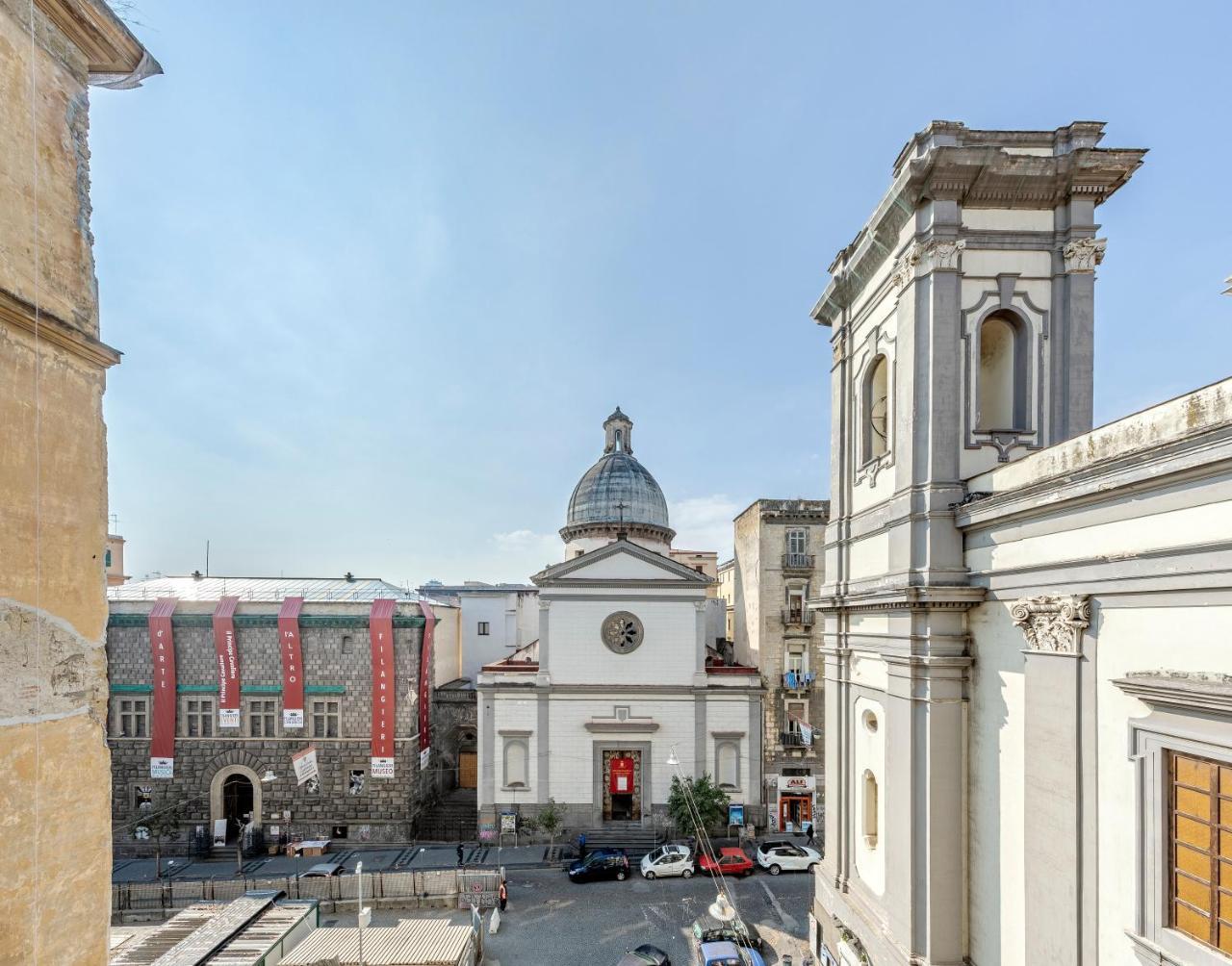 Napoli Squares Suites Екстериор снимка