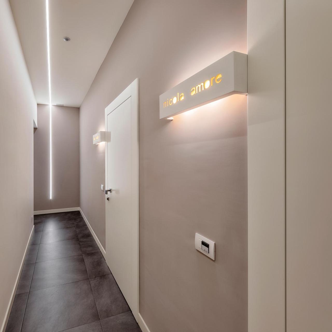 Napoli Squares Suites Екстериор снимка