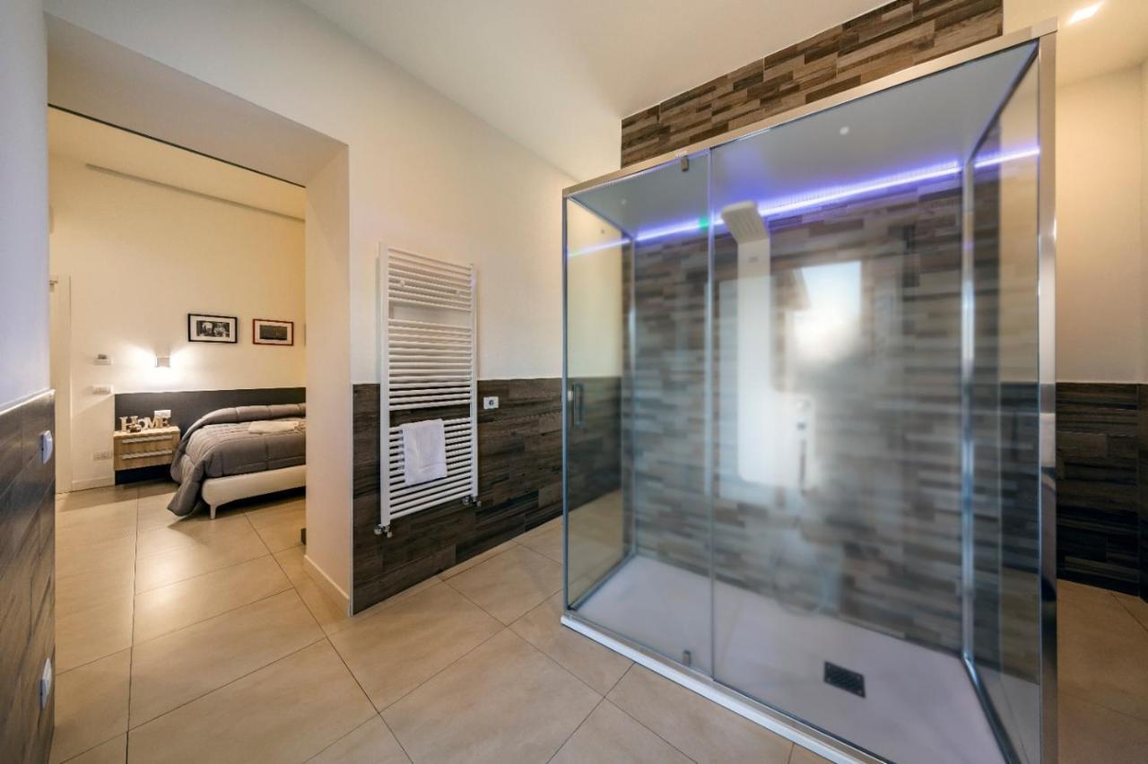 Napoli Squares Suites Екстериор снимка
