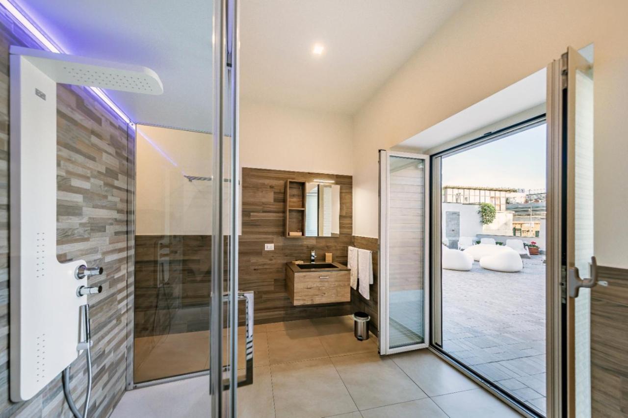 Napoli Squares Suites Екстериор снимка